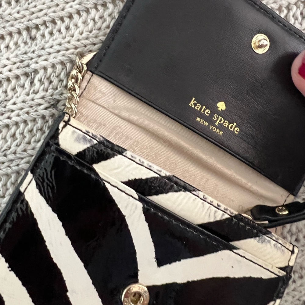 Kate Spade Black and White Wallet - Picture 1 of 12